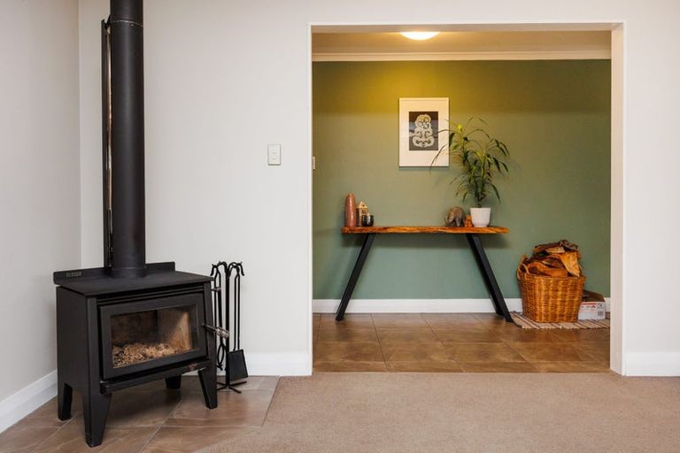 Photo of property in 52 Kentucky Way, Awapuni, Palmerston North, 4412