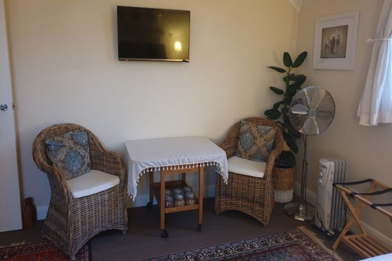 Photo of property in 14r Jason Place, Pyes Pa, Tauranga, 3112