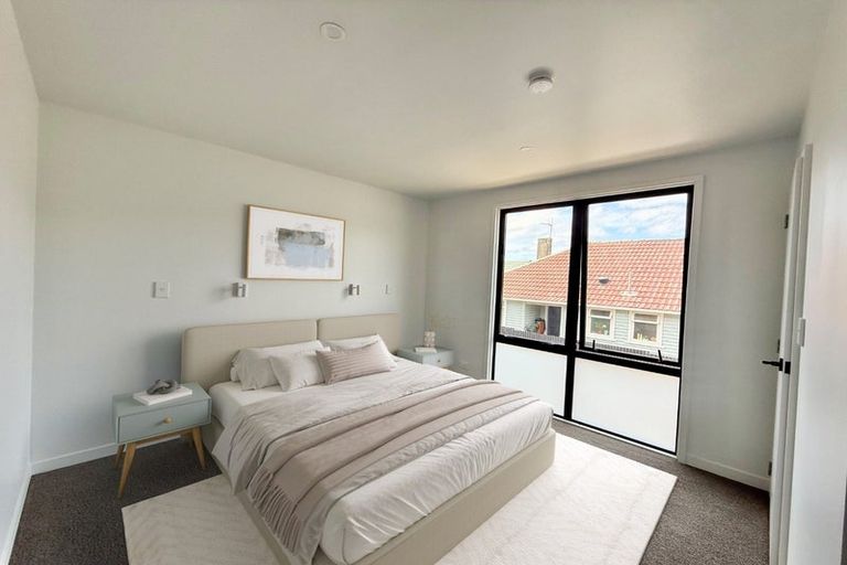 Photo of property in 217 Oxford Terrace, Avalon, Lower Hutt, 5011