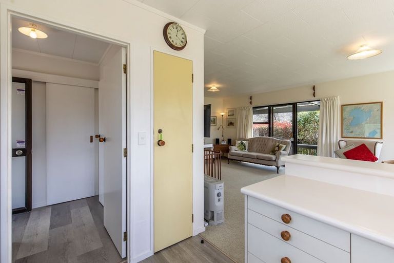 Photo of property in 2/33 Tongariro Road, Turangi, 3334