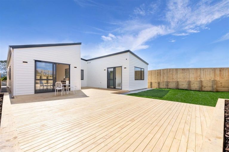 Photo of property in 69 Ta Moko Drive, Gulf Harbour, Whangaparaoa, 0930