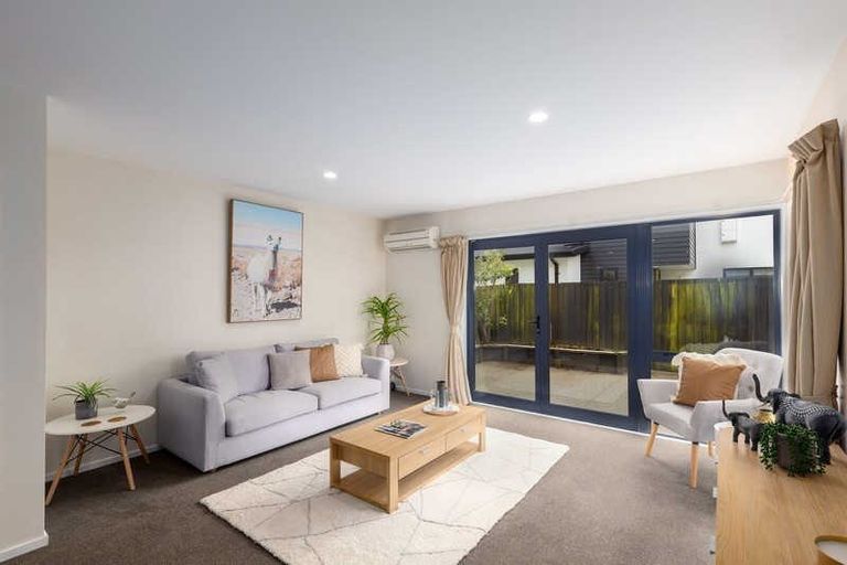 Photo of property in 2/526 Madras Street, St Albans, Christchurch, 8014