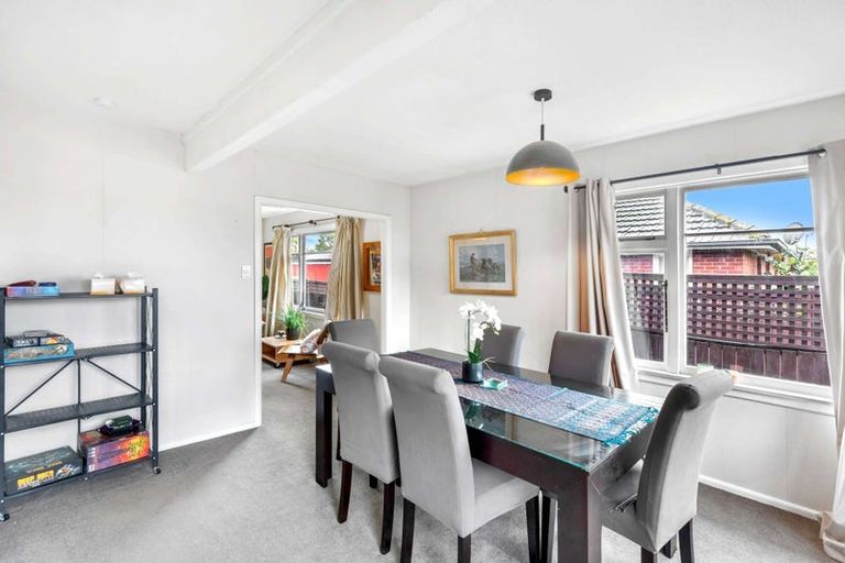 Photo of property in 298 Withells Road, Avonhead, Christchurch, 8042