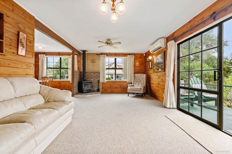 Photo of property in 10 Noble Street, Waiuku, 2123