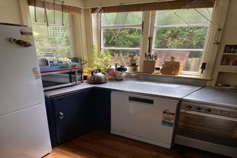 Photo of property in 47 Mortimer Terrace, Brooklyn, Wellington, 6021