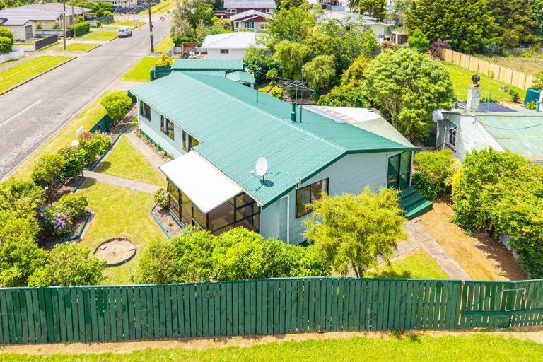 Photo of property in 16a Bowen Street, Woodville, 4920