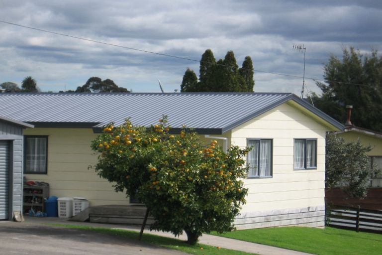 Photo of property in 4a Rauhea Street, Brookfield, Tauranga, 3110