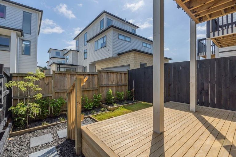 Photo of property in 6/57 Kervil Avenue, Te Atatu Peninsula, Auckland, 0610