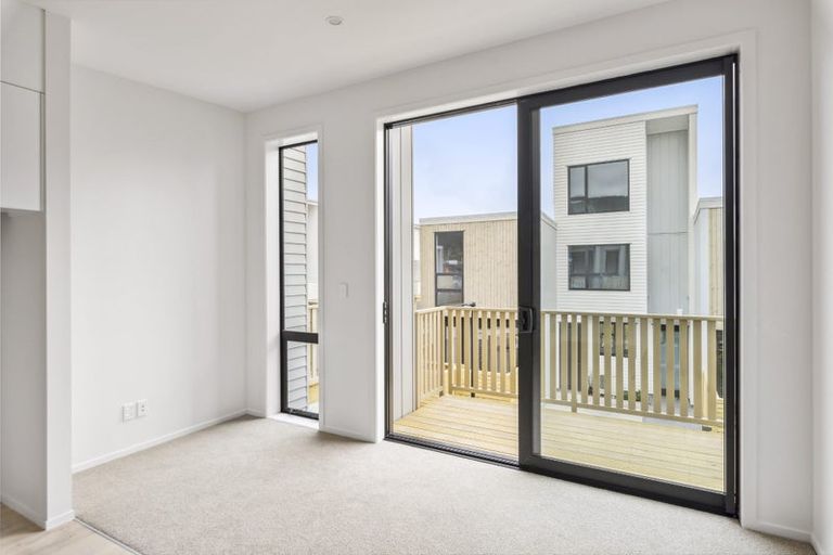 Photo of property in 5 Kamahi Place, Paraparaumu, 5032