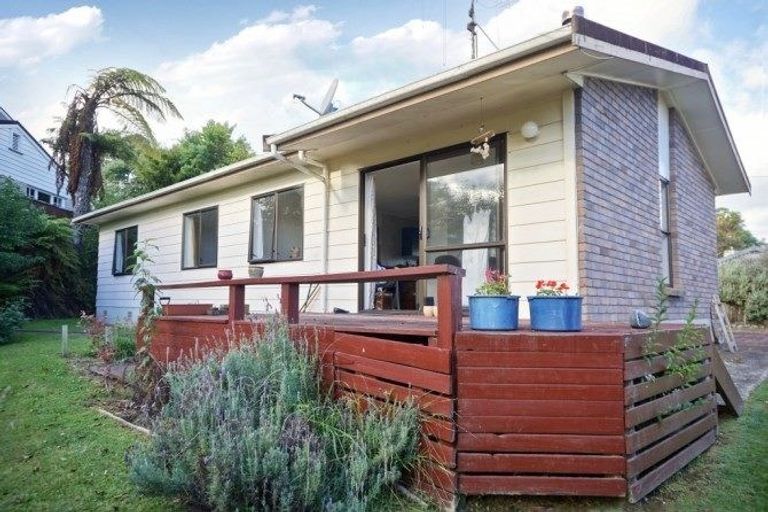 Photo of property in 57 Moehau Street, Te Puke, 3119