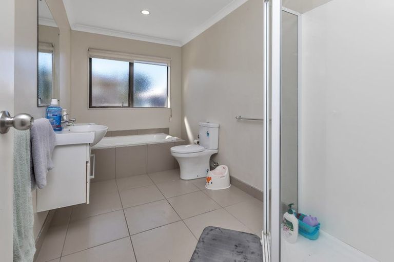 Photo of property in 92 Ridgeway Drive, Te Kamo, Whangarei, 0112