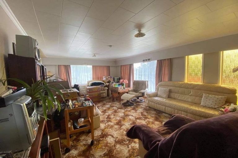 Photo of property in 2 Chartwell Drive, Eltham, 4322