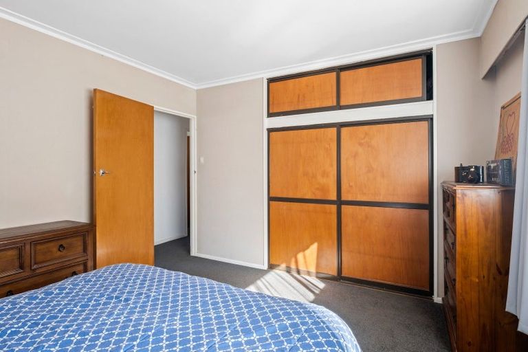 Photo of property in 2/284 Aberdeen Road, Gisborne, 4010