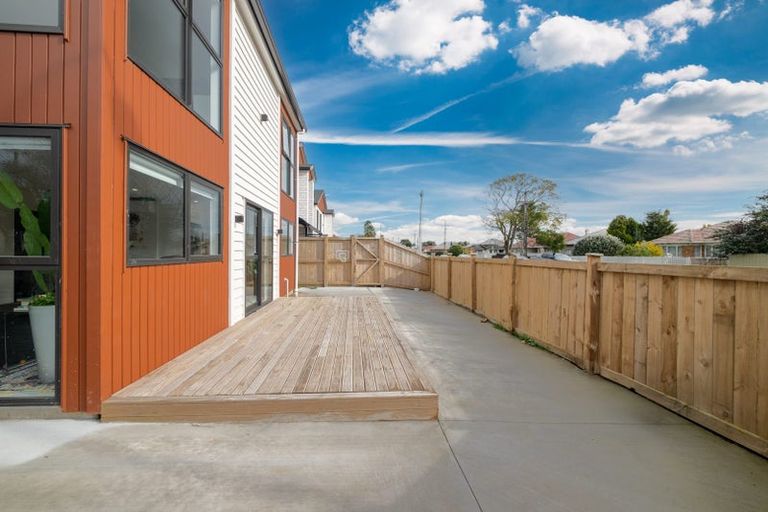 Photo of property in 31 Huia Road, Papatoetoe, Auckland, 2025