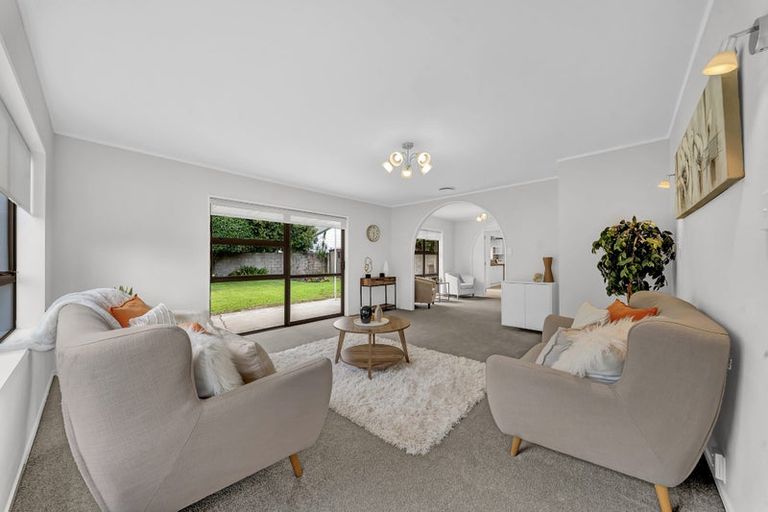Photo of property in 7 Catania Place, Conifer Grove, Takanini, 2112