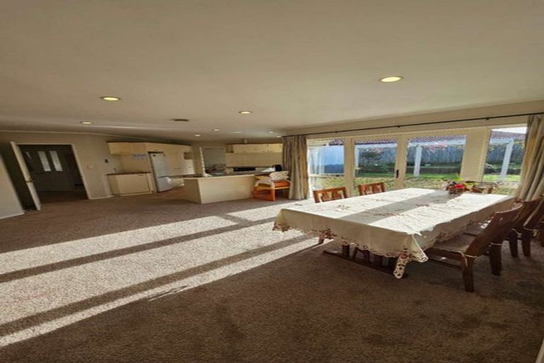 Photo of property in 5 Aspatria Place, Northpark, Auckland, 2013