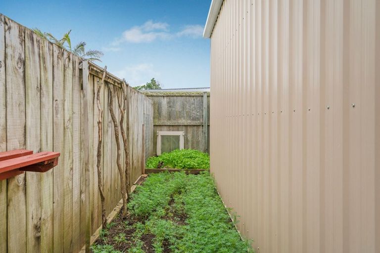 Photo of property in 17b Meadow Drive, Whitianga, 3510