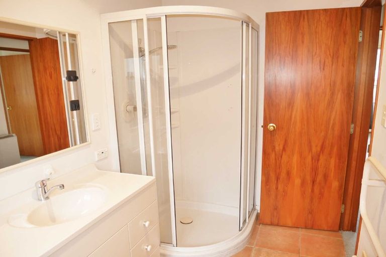 Photo of property in 1/43 Lyndon Street, Riccarton, Christchurch, 8041