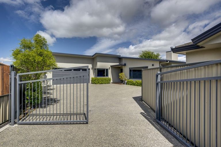 Photo of property in 20 Blythfield Place, Taradale, Napier, 4112