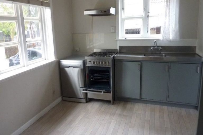 Photo of property in 82 Norton Road, Frankton, Hamilton, 3204