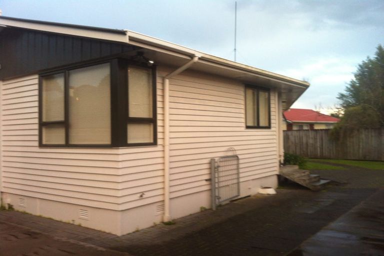 Photo of property in 3a Kelvin Road, Papakura, 2110