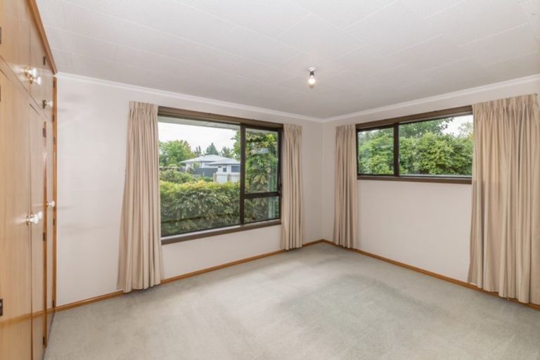 Photo of property in 31 Gladstone Road, Woodend, 7610