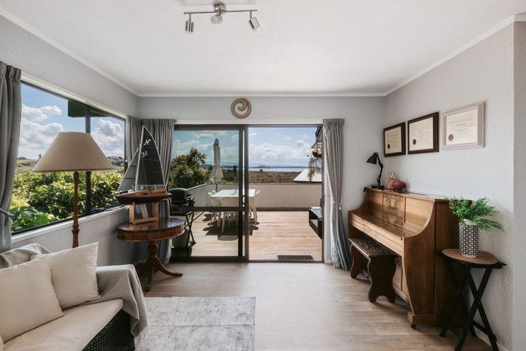 Photo of property in 39 Westwood Street, Bellevue, Tauranga, 3110