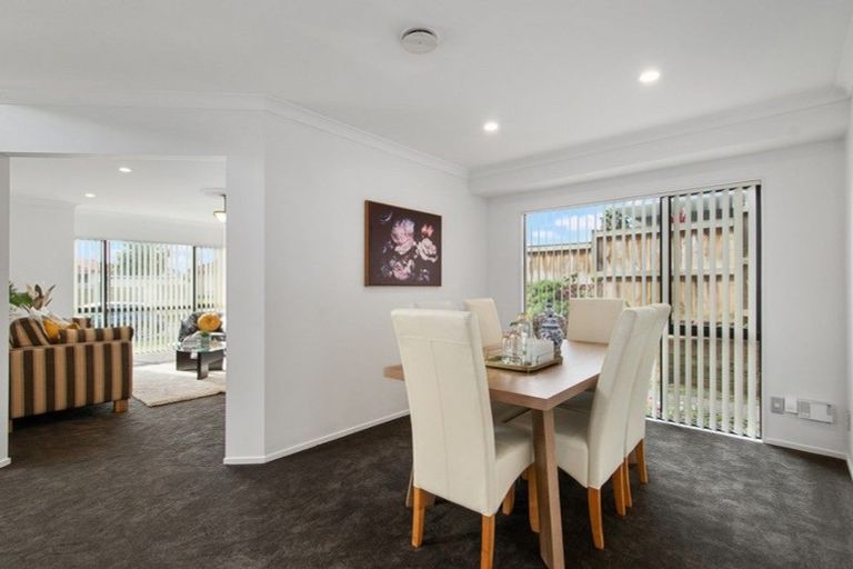 Photo of property in 3 Parani Court, Te Atatu Peninsula, Auckland, 0610