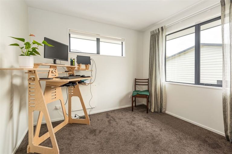 Photo of property in 86 Avondale Road, Avondale, Christchurch, 8061
