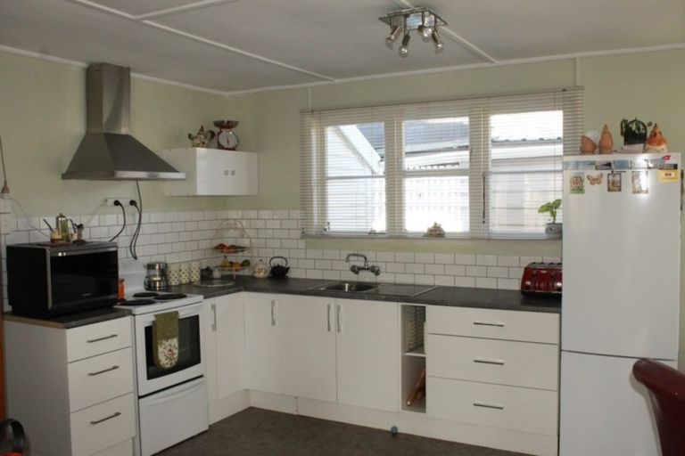 Photo of property in 66 Rintoul Street, Westport, 7825