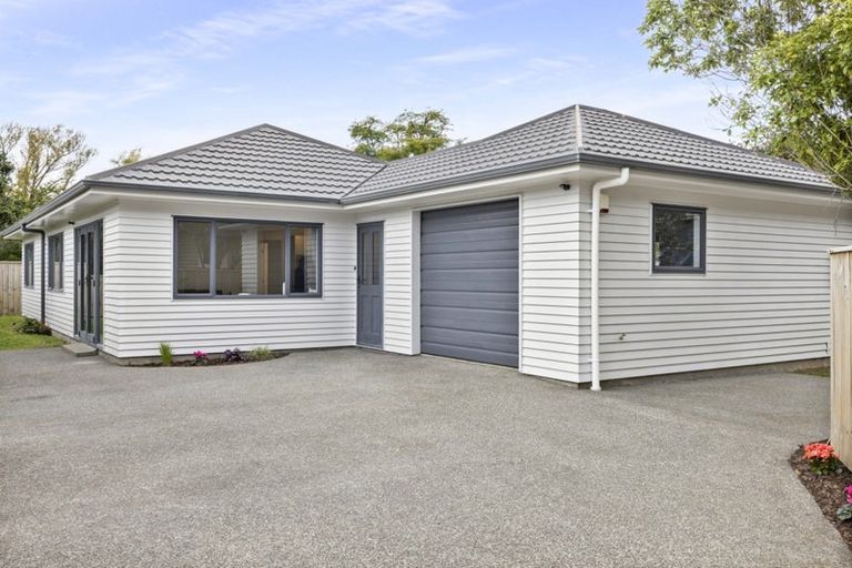 Photo of property in 316a Main Road, Tawa, Wellington, 5028