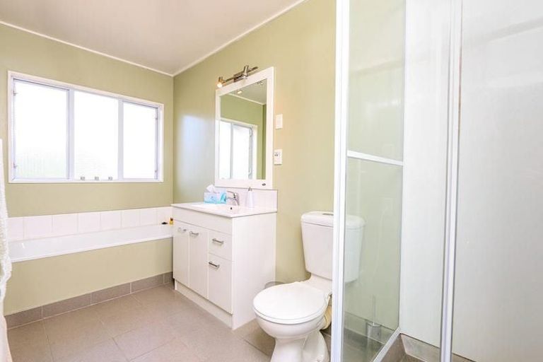 Photo of property in 1/15 Morrow Avenue, Bucklands Beach, Auckland, 2012