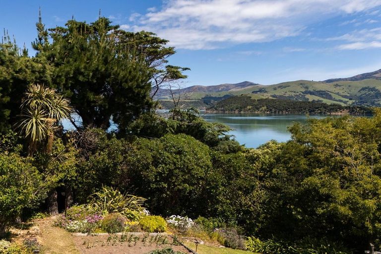 Photo of property in 46 Bayview Crescent, Duvauchelle, 7581