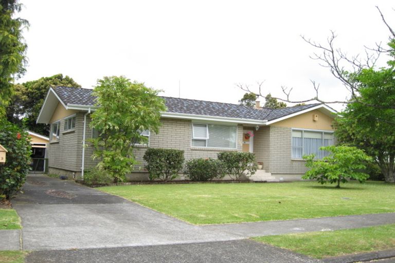 Photo of property in 123 Muir Avenue, Mangere Bridge, Auckland, 2022