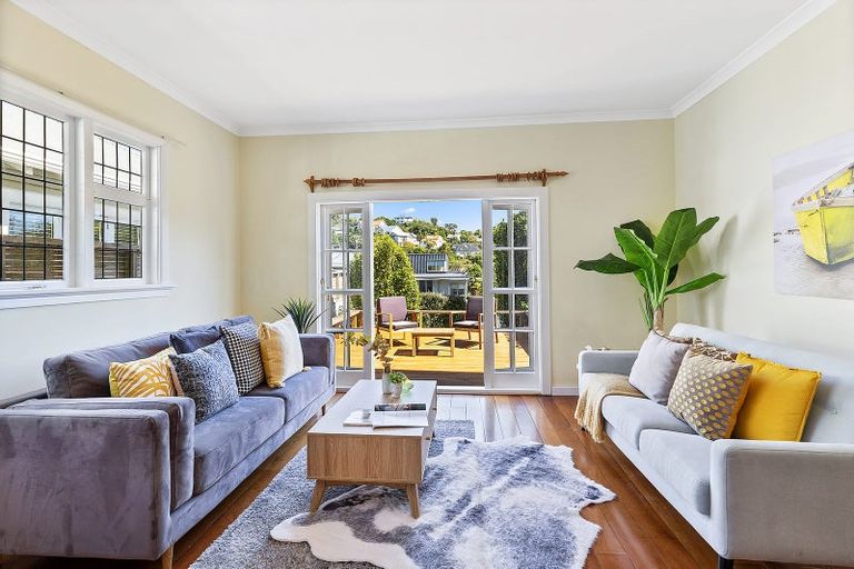 Photo of property in 11 Rimu Road, Kelburn, Wellington, 6012