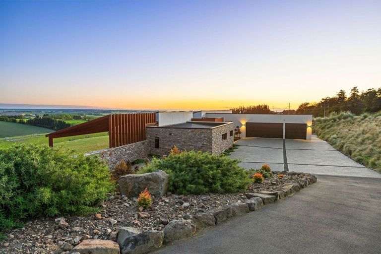Photo of property in 418 Spur Road, Rosewill, Timaru, 7975