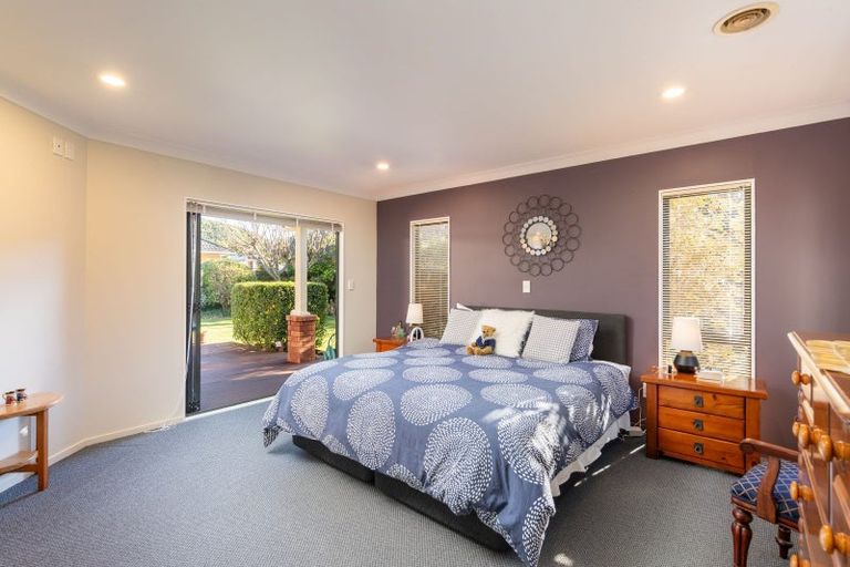 Photo of property in 17 Mary Huse Grove, Manor Park, Lower Hutt, 5019