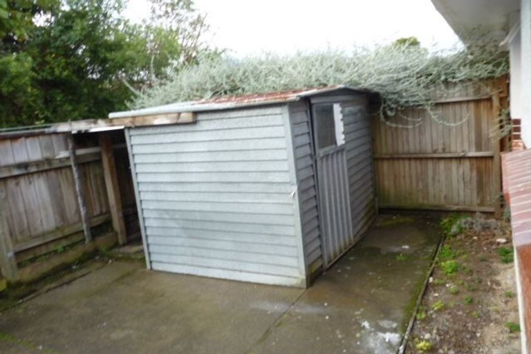 Photo of property in 62f2- Gibbons Street, Ebdentown, Upper Hutt, 5018