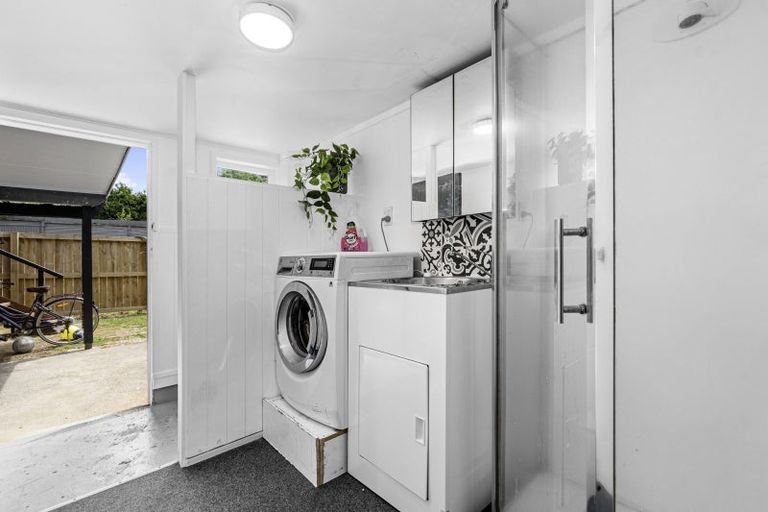 Photo of property in 16 Malyon Street, Te Puke, 3119