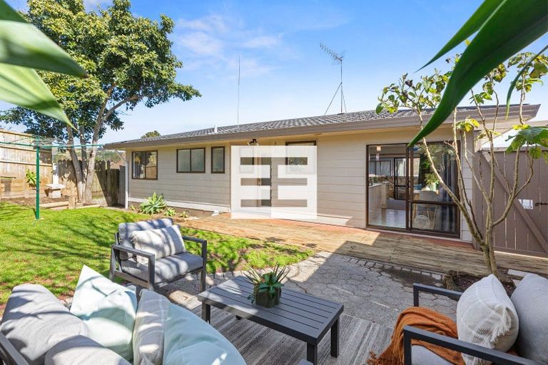 Photo of property in 21a Arawata Avenue, Welcome Bay, Tauranga, 3112