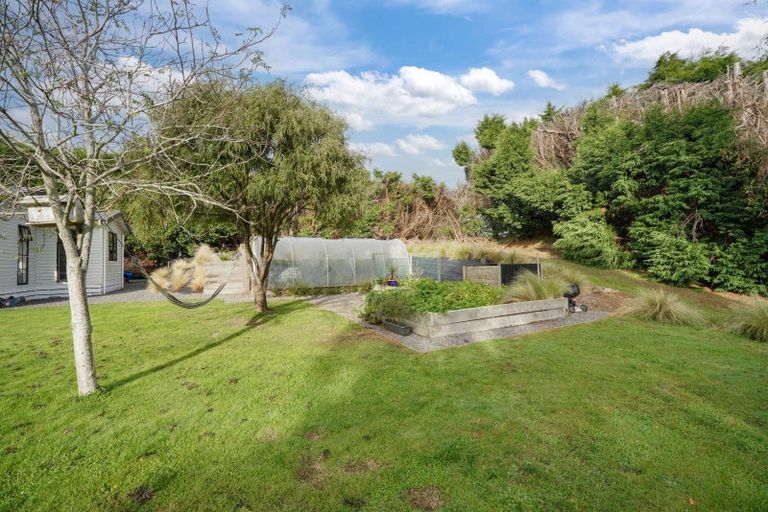 Photo of property in 137 Dunns Road, Otatara, Invercargill, 9879