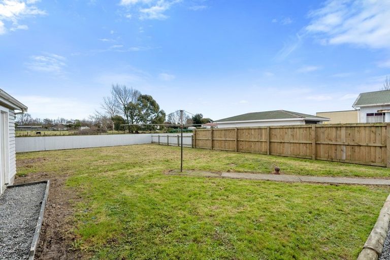 Photo of property in 28 Stafford Street, Shannon, 4821