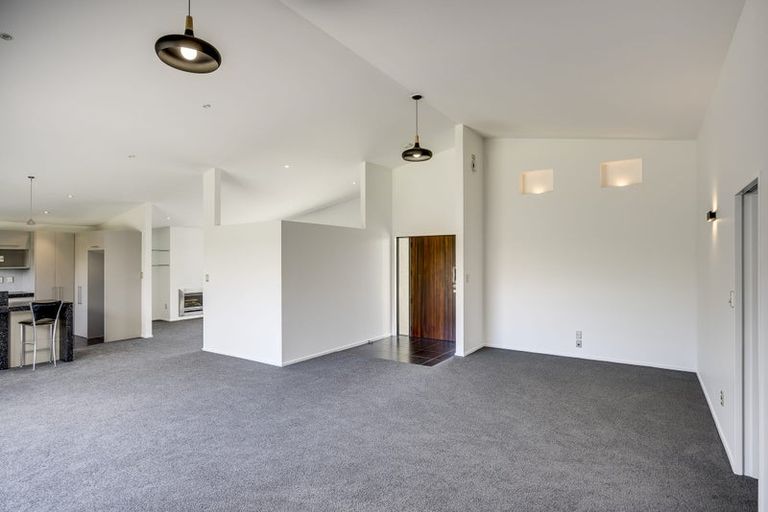 Photo of property in 20 Blythfield Place, Taradale, Napier, 4112
