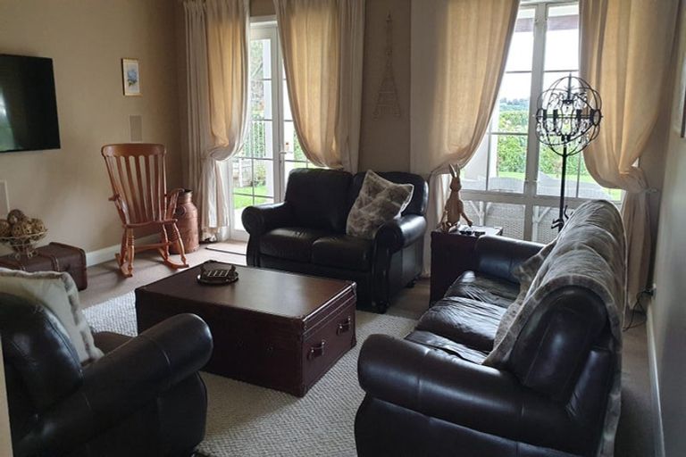 Photo of property in 14r Jason Place, Pyes Pa, Tauranga, 3112