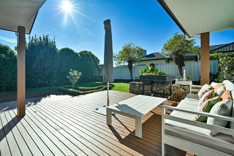 Photo of property in 37 Fairview Place, Havelock North, 4130