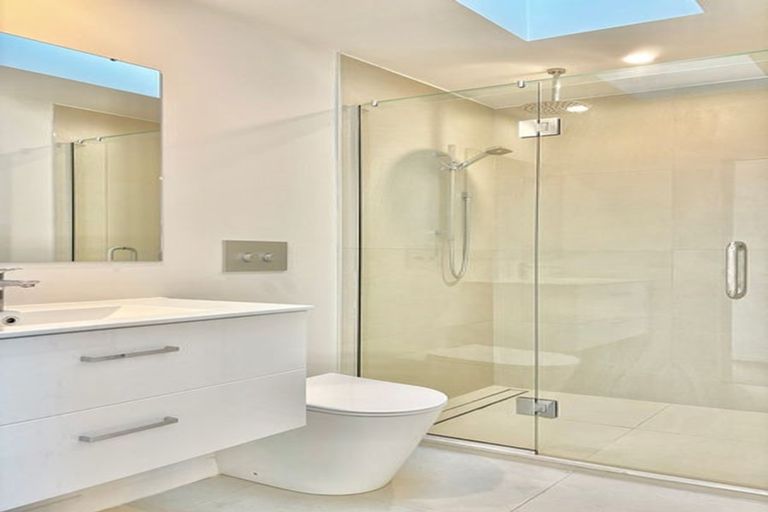 Photo of property in 30 Shackleton Street, New Brighton, Christchurch, 8061