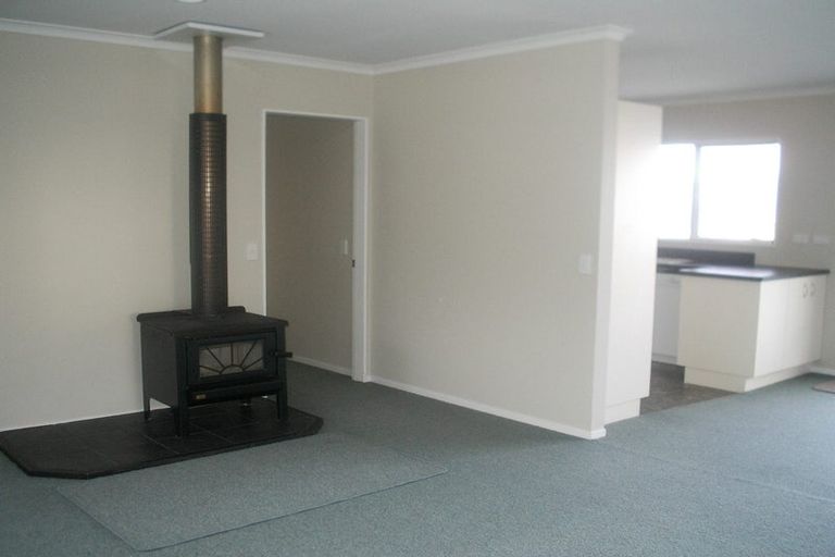 Photo of property in 3 Makora Grove, Paremata, Porirua, 5024