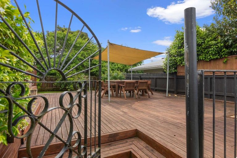 Photo of property in 21 Hastings Street, Te Puke, 3119