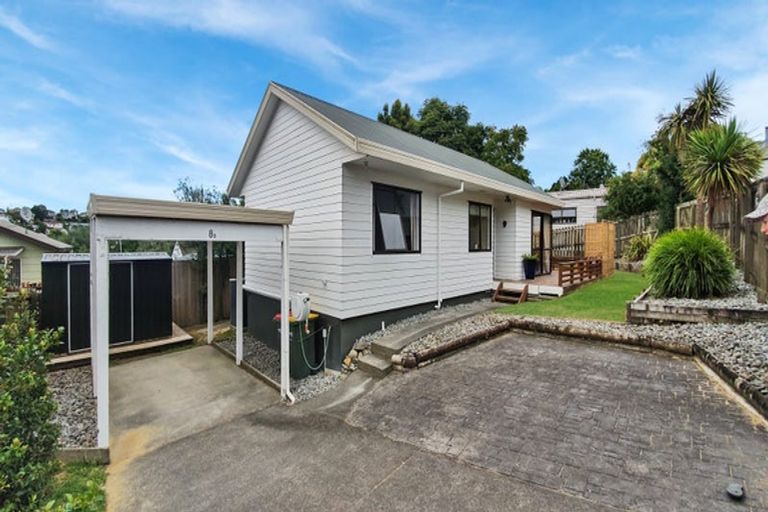 Photo of property in 2/8 Atlantis Place, Totara Vale, Auckland, 0629