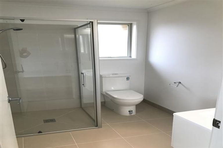 Photo of property in 12 Matawai Puna Drive, Pukekohe, 2120